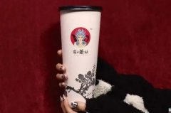 和记娱乐官网奶茶加盟官网？如何挑选好品牌？